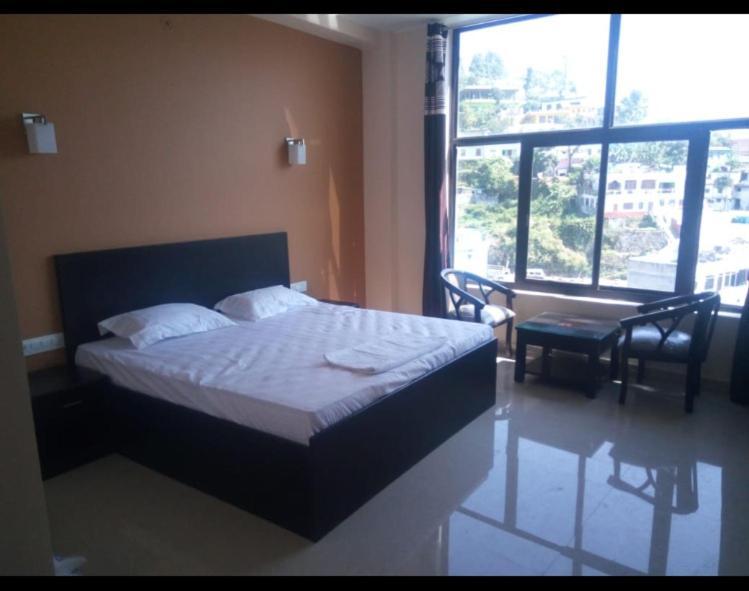Hotel-78 Pithoragarh Ngoại thất bức ảnh