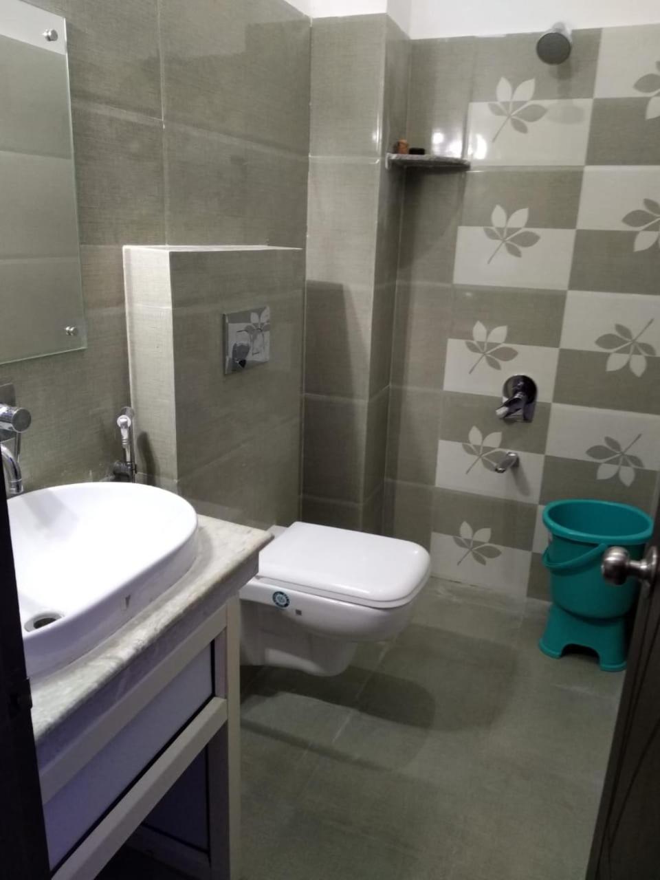 Hotel-78 Pithoragarh Ngoại thất bức ảnh