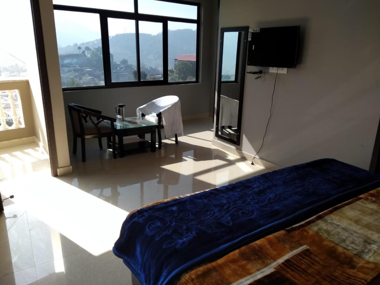 Hotel-78 Pithoragarh Ngoại thất bức ảnh